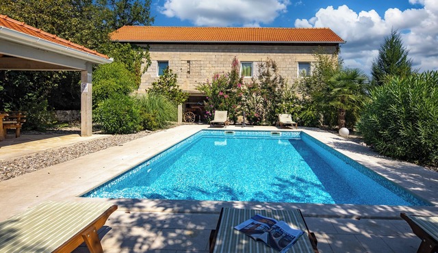 Holiday Home with Pool near Makarsk, Imotski, Croatia
