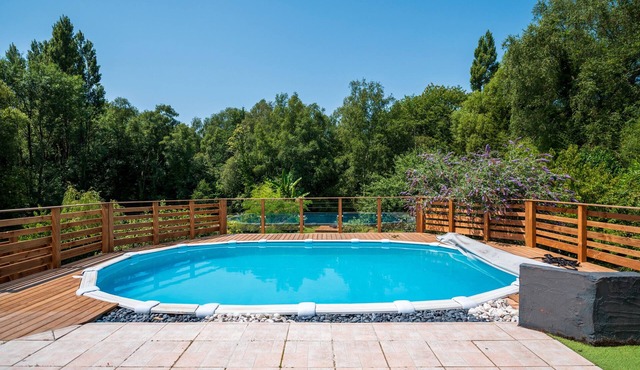 Holiday Home with Private Pool, Private Terrace and Wi-Fi