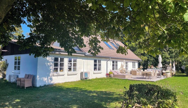 Holiday home with sauna near Havnsø and the sea
