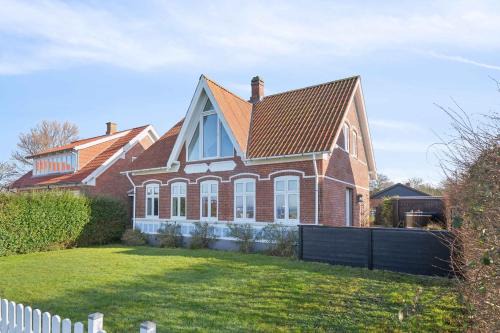 Holiday Home With Sea And Harbor View