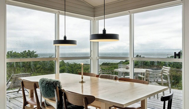 Holiday home with sea view on Helgenæs