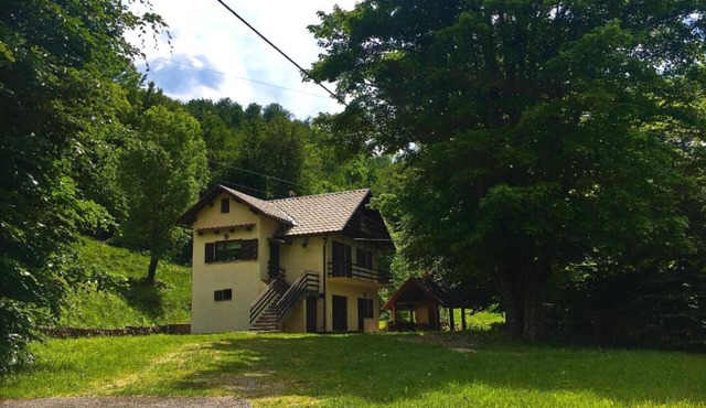 Holiday Home with Three Bedrooms and Garden
