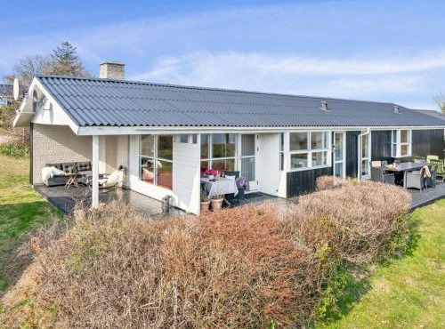 Holiday Home Wrage - from the sea by Interhome