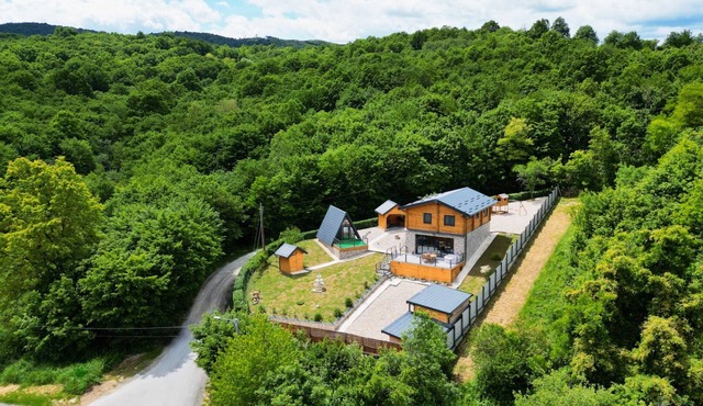 Holiday Home Zeleni Brijeg by Villas Guide