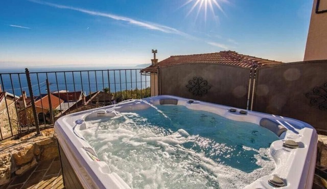 Holiday home Zora with whirpool by Villas Guide