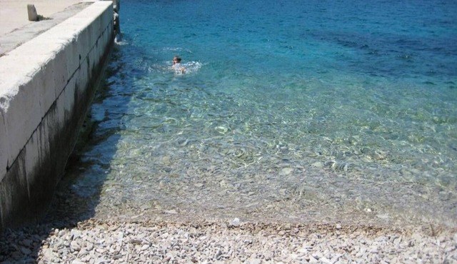 Holiday house Dusko - robinson: - Zirje (Island Zirje), Riviera Sibenik, Croatia