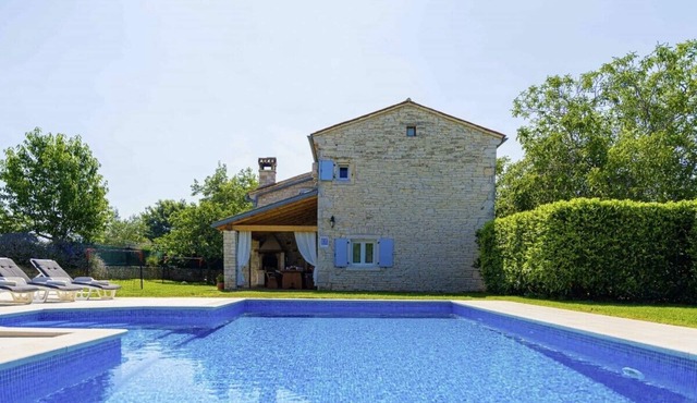 Holiday house Agricola * 2000 m2 garden, private pool, BBQ, WiFi