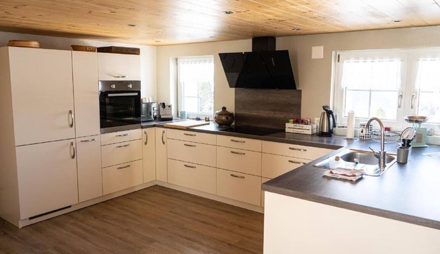 Holiday house Bächli for 4 - 8 persons with 4 bedrooms - Farmhouse