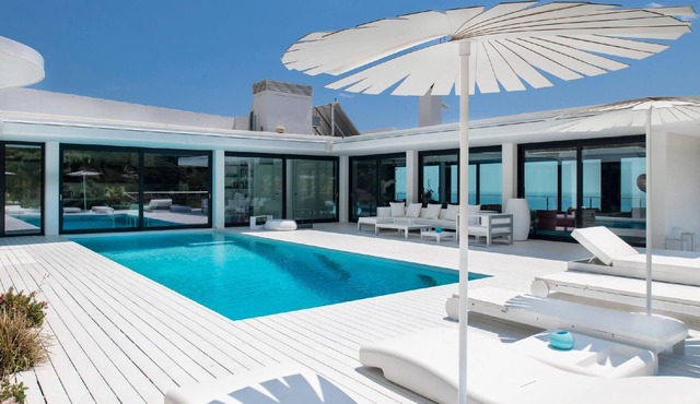 Holiday house Badalona for 1 - 12 persons with 6 bedrooms - Holiday house