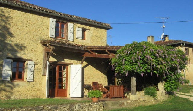 Holiday house Bazian for 1 - 5 persons with 2 bedrooms - Row house