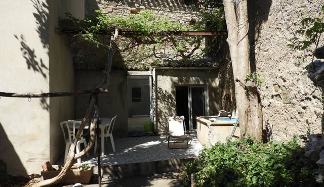 Holiday house between Narbonne and Carcassonne