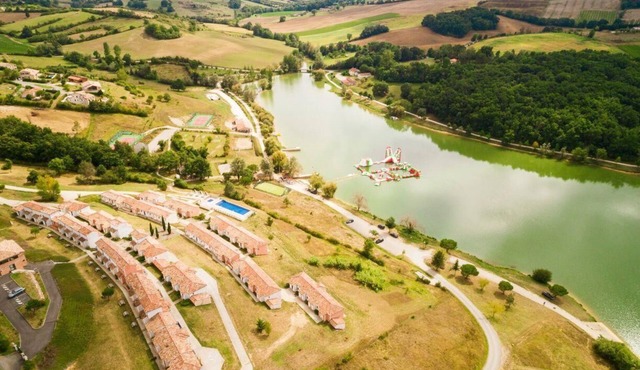 Holiday house Carla Bayle for 1 - 6 persons with 3 bedrooms - Row house