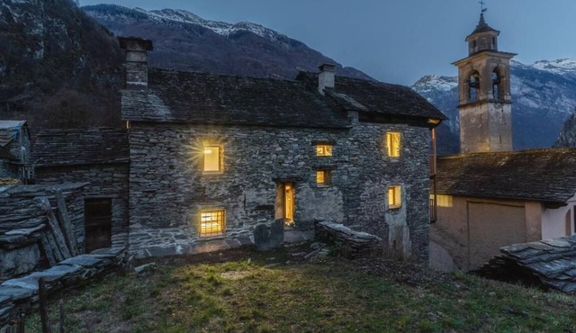 Holiday house Cevio for 2 - 8 persons with 3 bedrooms - Holiday house