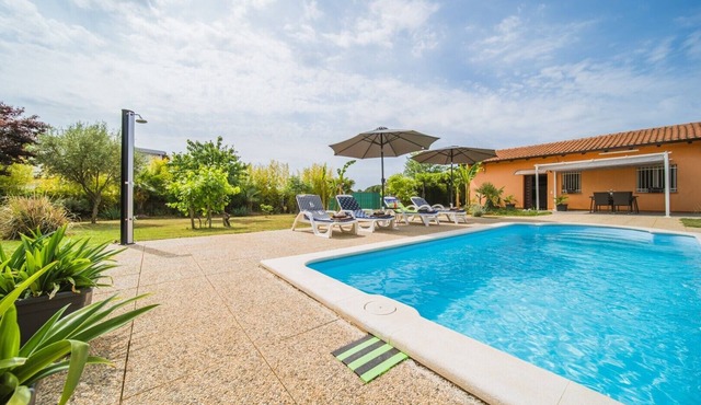 Holiday house Chiara with Private Pool near Poreč
