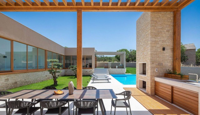 Holiday house Danilo Biranj for 1 - 10 persons with 5 bedrooms - Holiday house