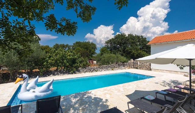 Holiday house Dobrinj for 1 - 10 persons with 5 bedrooms - Holiday home