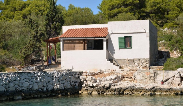 Holiday house Dragišina for 2 - 4 persons with 2 bedrooms - Row house