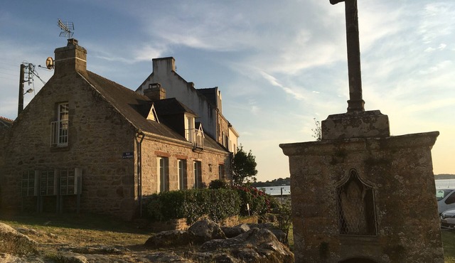 Holiday house exceptional view on the island of St Cado, (Ria d'Etèl)
