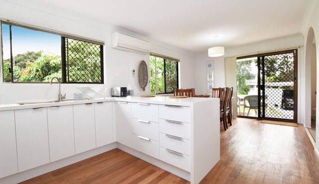 Holiday House few steps from the Esplanade