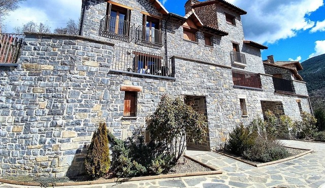 Holiday house Gavin for 1 - 7 persons with 3 bedrooms - Twin house