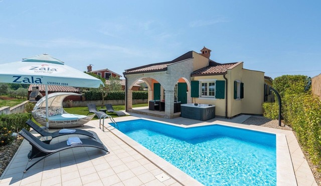 Holiday House Hacienda