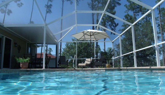Holiday house in Lehigh Acres, heated pool, close to Fort Myers