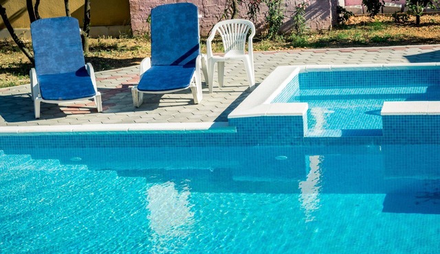 Holiday House in Orebić with Private Parking