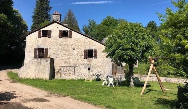 Holiday house Le Rouget for 1 - 5 persons with 2 bedrooms - Row house