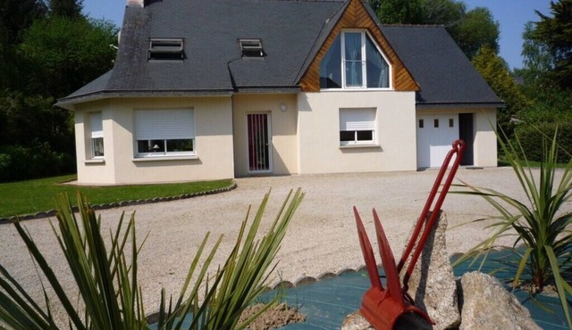 Holiday house, Locquirec, for 8 people, 100 m away from the beach,