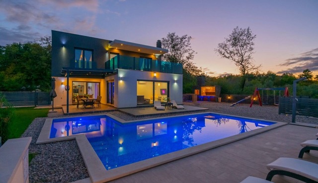 Holiday house "Luxury" Grubine with pool and amazing view and heated pool