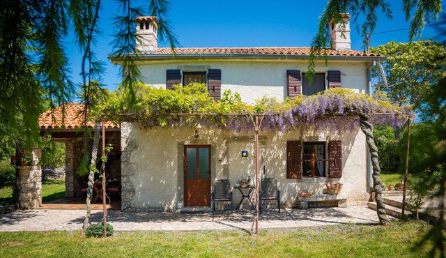 Holiday house Marija-Lorena * 5000 m2 private property, free WiFi