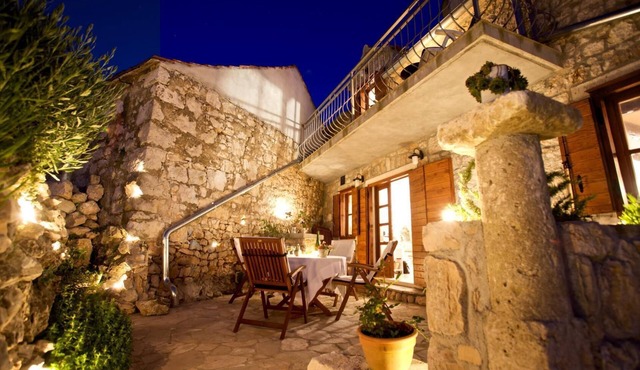 Holiday house Masa - with pool: - Milna (Brac), Island Brac, Croatia