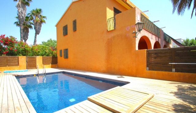 Holiday house Miami-Platja for 1 - 6 persons with 3 bedrooms - Holiday home