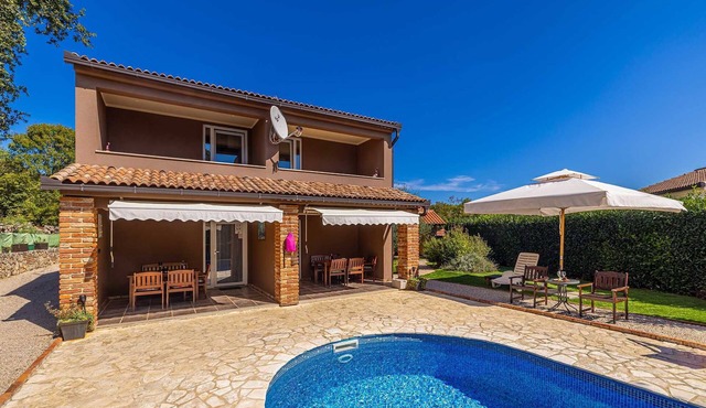 Holiday house NOVKOVIC with garden