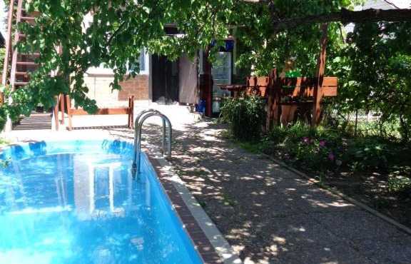 Holiday house on Pervy Pereulok