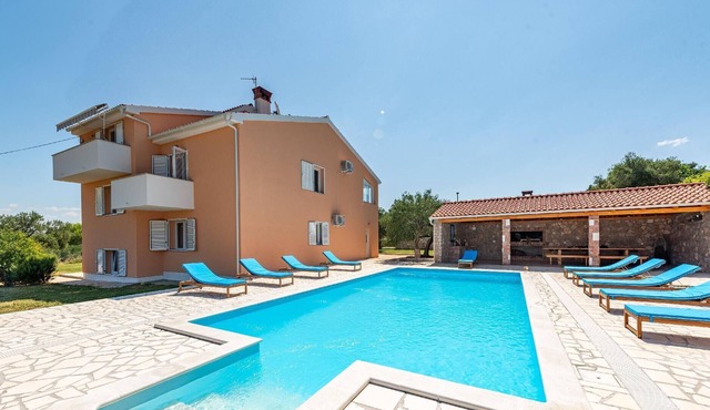 Holiday house Pasman (Ort) for 2 - 16 persons with 4 bedrooms - Holiday home