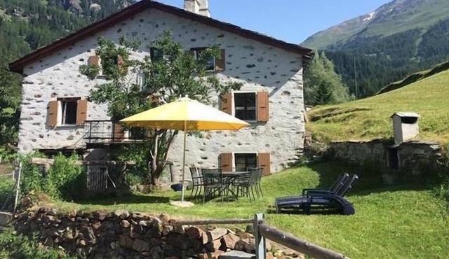 Holiday house Poschiavo for 4 - 8 persons with 4 bedrooms - Holiday house