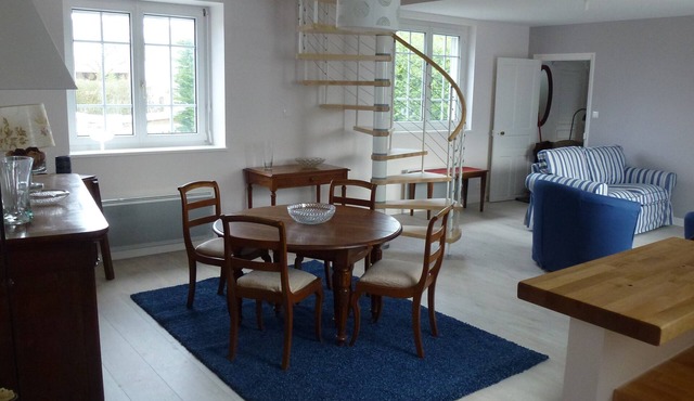 Holiday house, quiet, close to 5 beaches