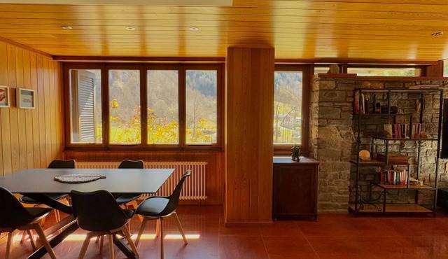 Holiday house Rossa for 1 - 8 persons with 3 bedrooms - Hut
