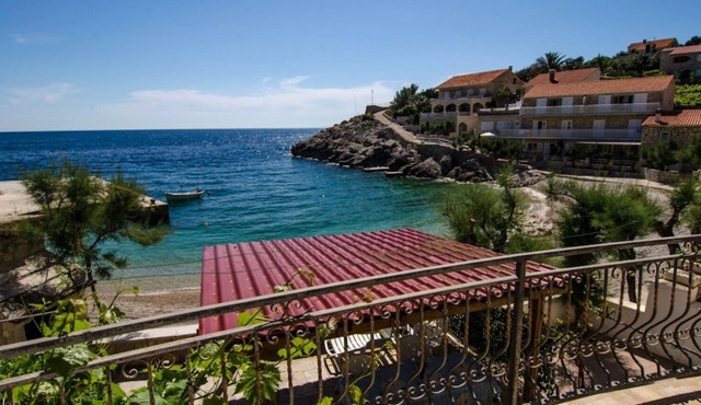 Holiday house Viki1 - fantastic view, next to the sea - Podobuce, Peljesac peninsula, Croatia