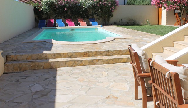 HOLIDAY HOUSE VINASSAN