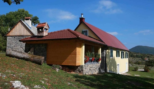 Holiday house with a parking space Žuta Lokva, Senj (K-22686)