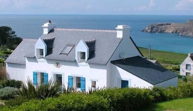 Holiday house with panorama view of the sea and the coast