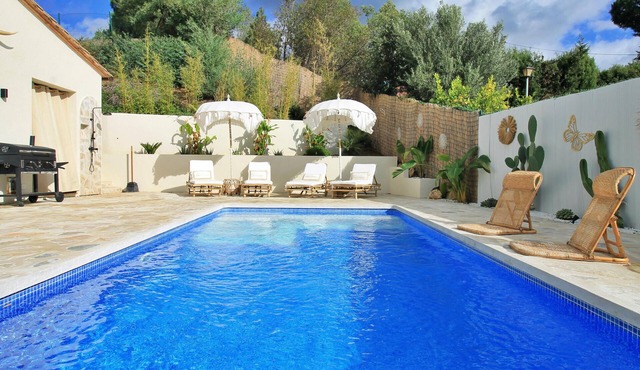 Holiday house with private pool in Calonge, Catalonia, Spain for 6 persons