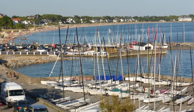 Holiday house with stunning sea views