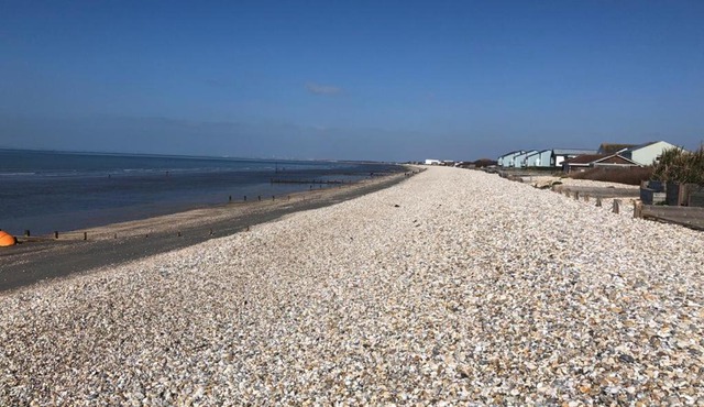 Holiday house within 5 min walk from Bracklesham Bay beach