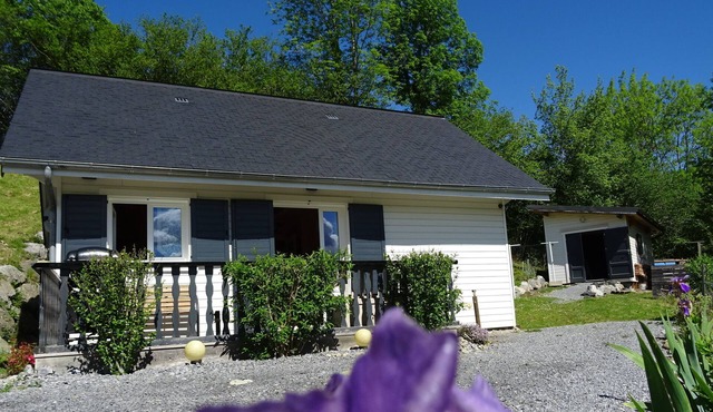 HOLIDAY IN QUIET AT THE MOUNTAIN