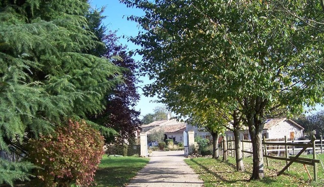 HOLIDAY IN THE COUNTRYSIDE REST ASSURED