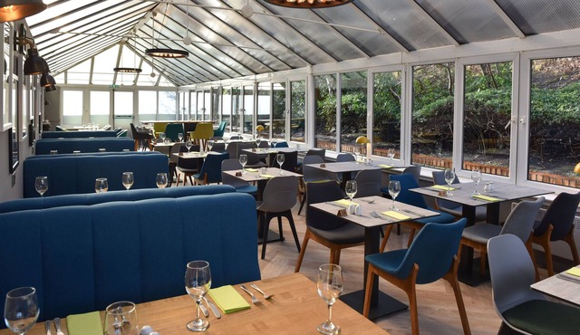 Holiday Inn A55 Chester West by IHG