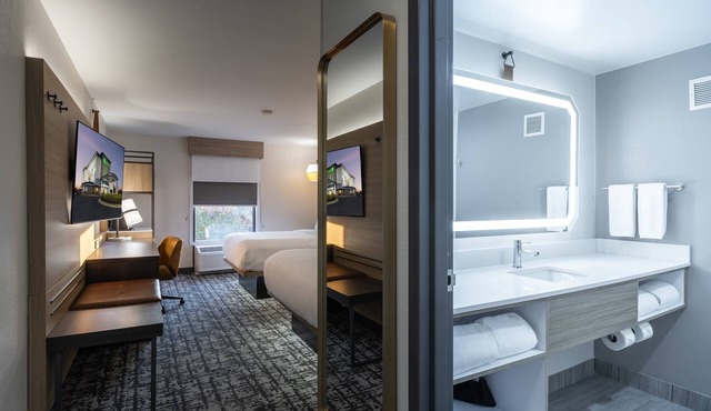 Holiday Inn Anderson by IHG